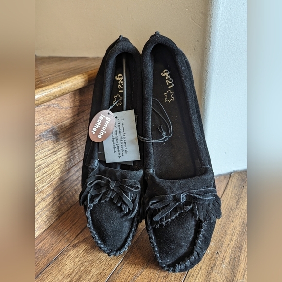 Ladies' Moccasin black suede  slip on Shoes Women's 11 new with tags - Picture 3 of 9